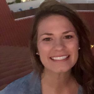 Meet your Posher, Monica